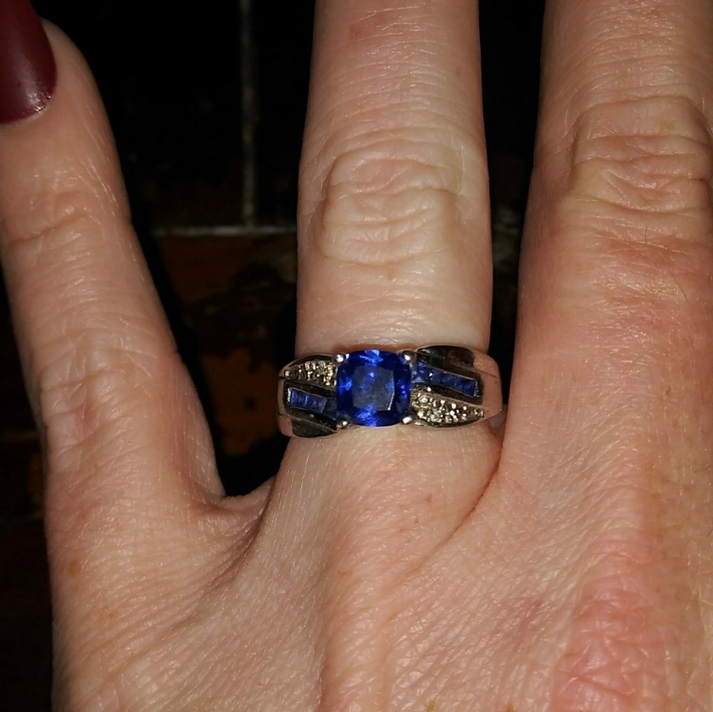 Sterling silver ring with diamonds and rhinestones